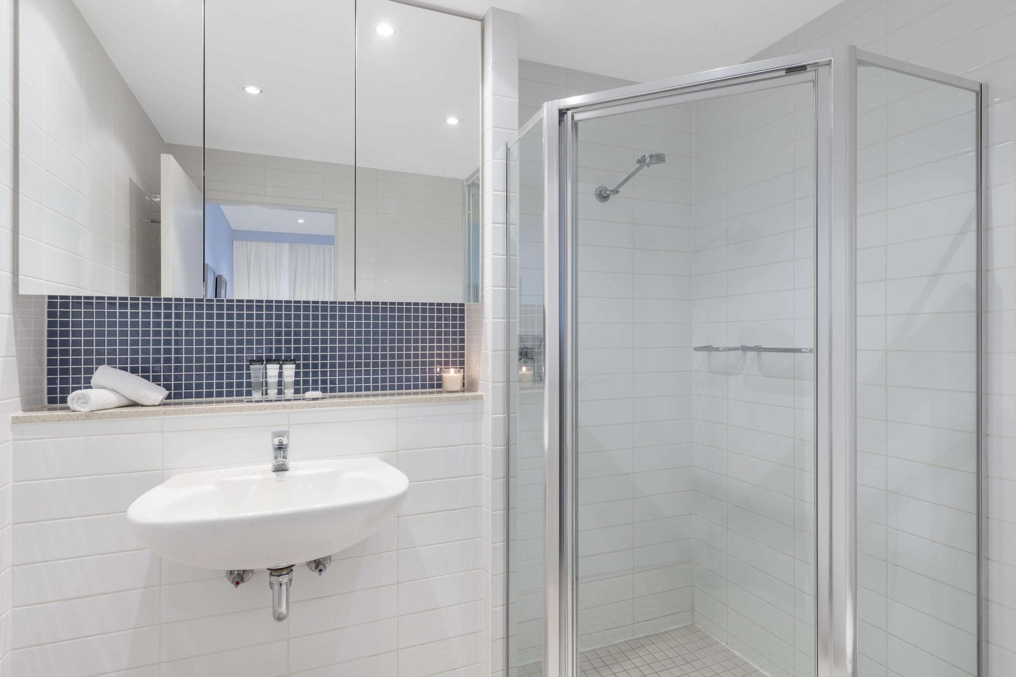 Oaks Glenelg Liberty Suites Adelaide Exterior foto