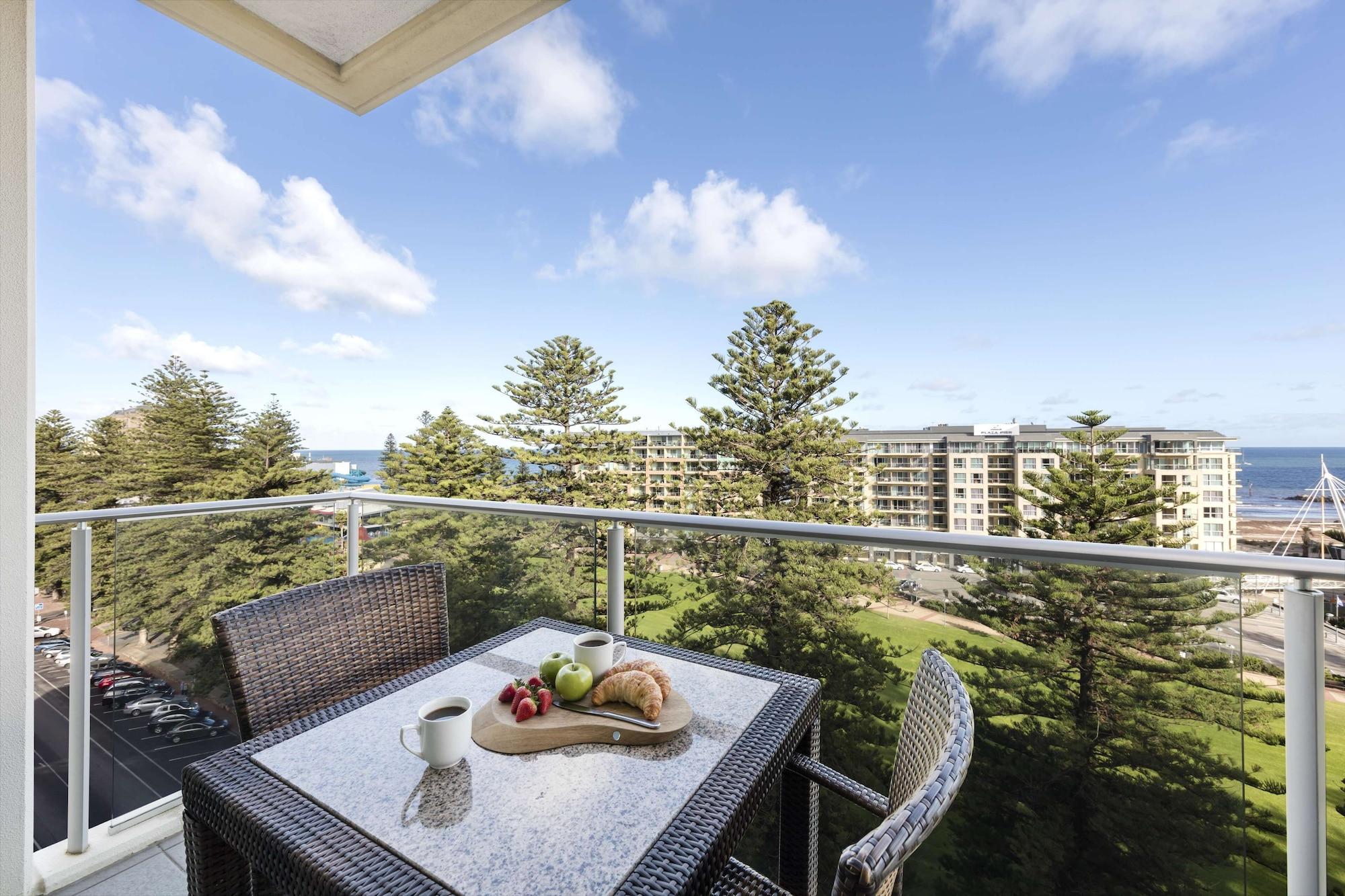 Oaks Glenelg Liberty Suites Adelaide Exterior foto