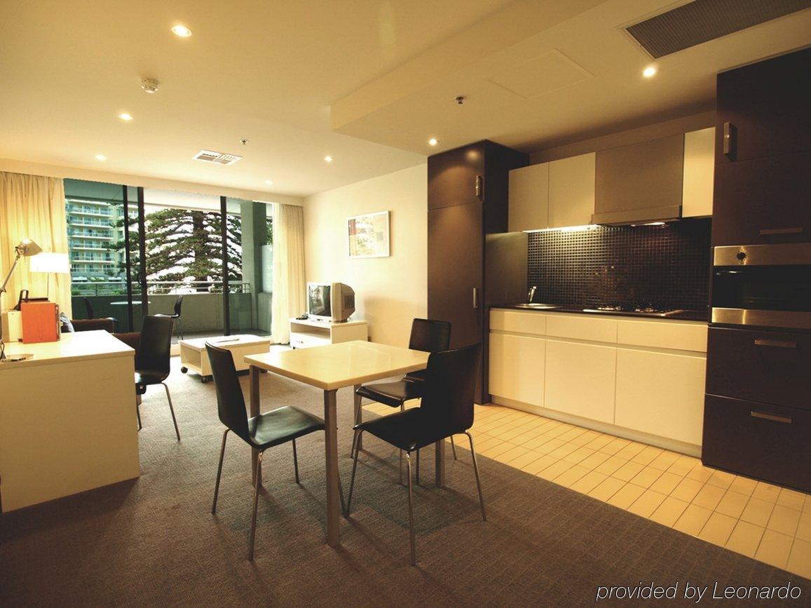 Oaks Glenelg Liberty Suites Adelaide Quarto foto