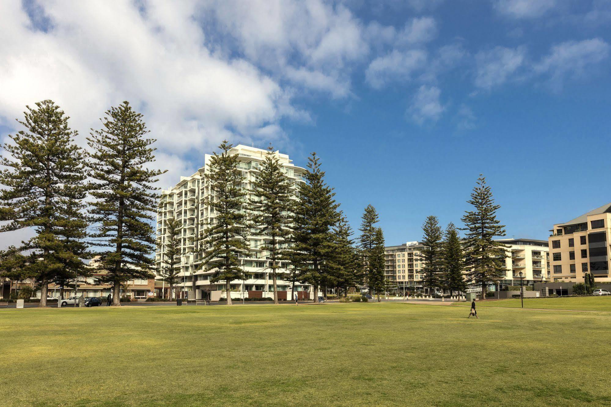 Oaks Glenelg Liberty Suites Adelaide Exterior foto