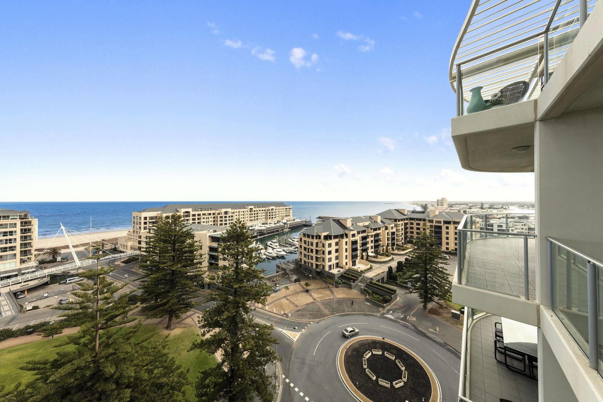 Oaks Glenelg Liberty Suites Adelaide Exterior foto