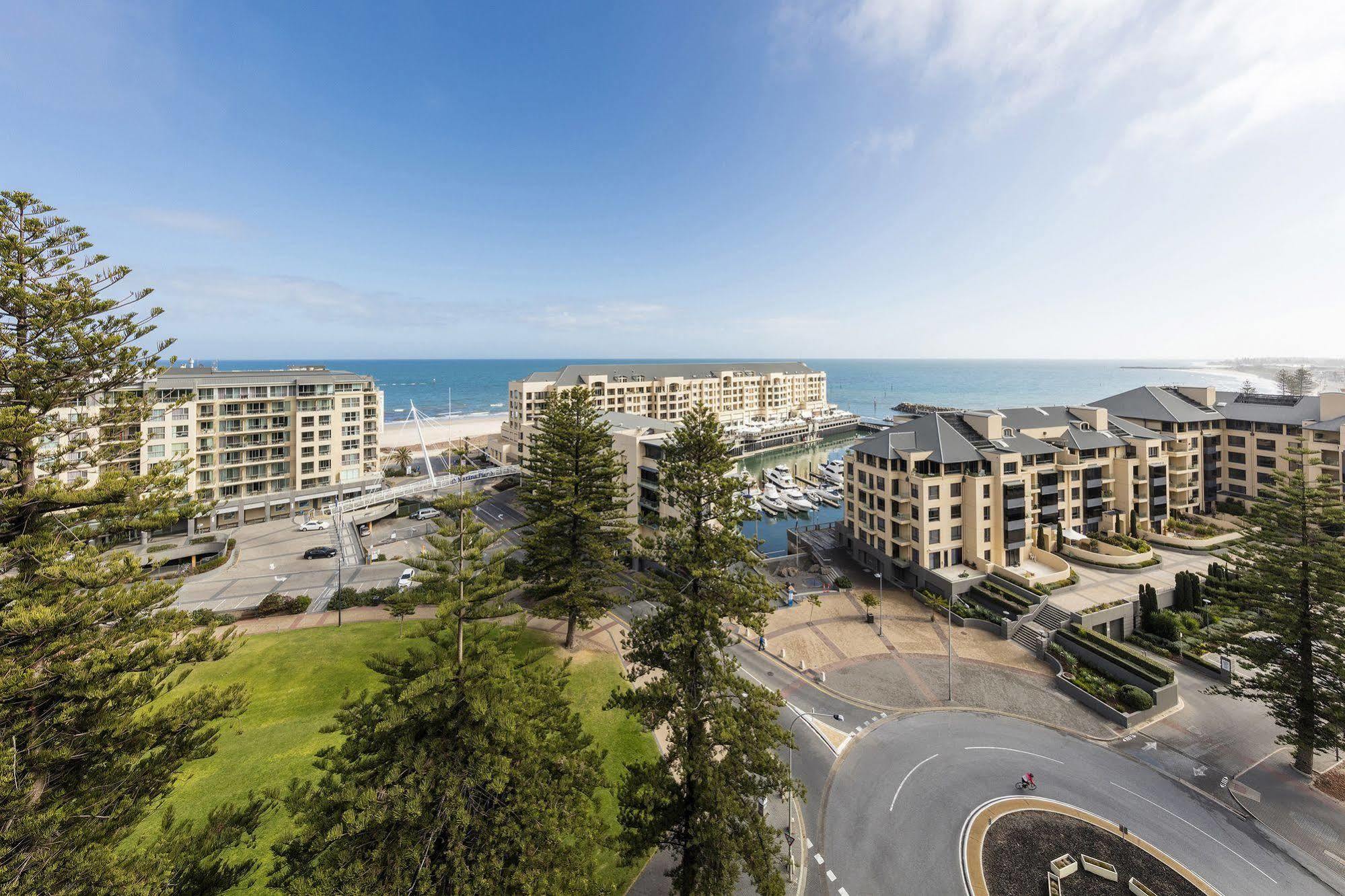 Oaks Glenelg Liberty Suites Adelaide Exterior foto